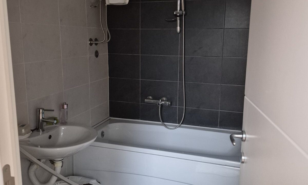 0-02-05-151f3346fbc424d2dbacf13a3eb5d0ad13e17076d1ad41c42fd204566cba57ac_862c134972ebd5a3