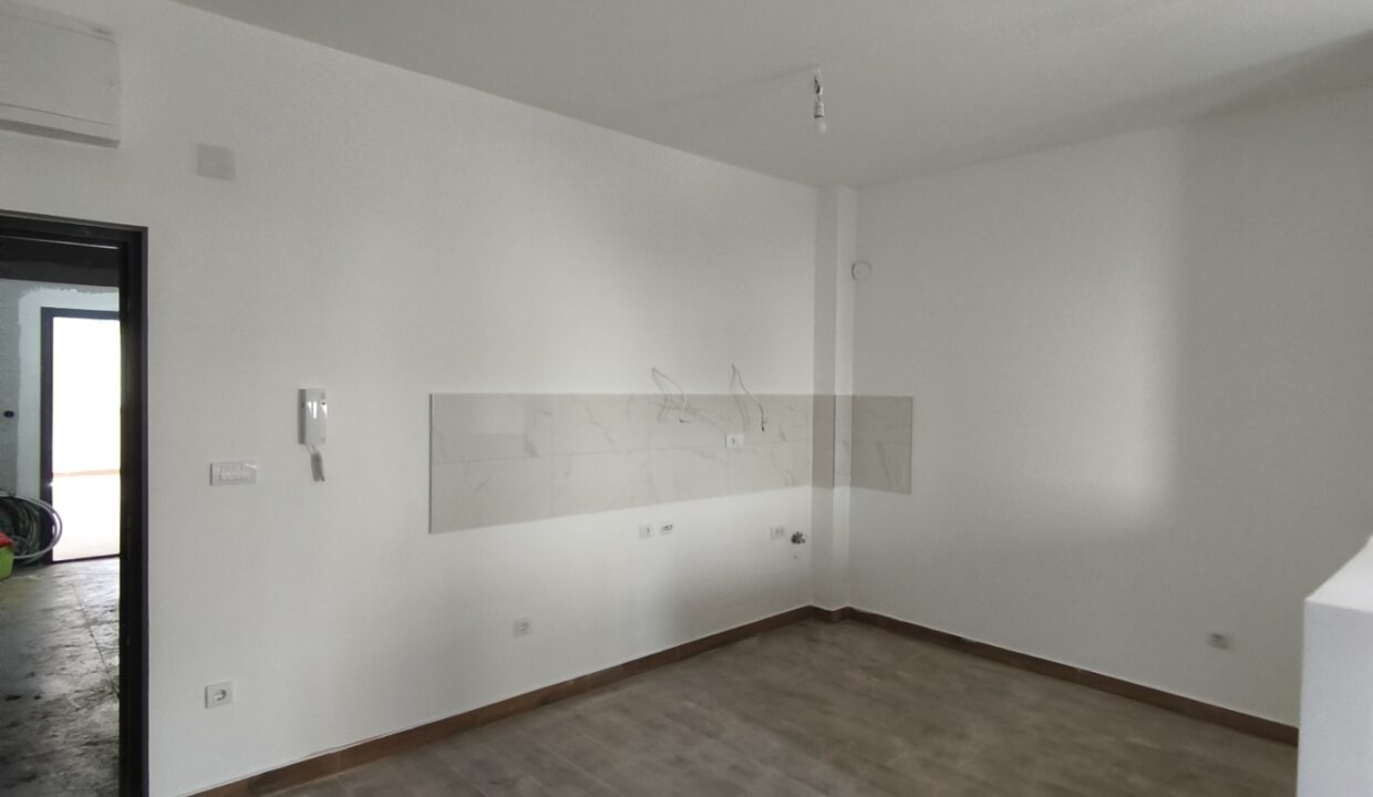 0-02-05-9d553113cca98bd031a0d584184d1f8d1db56f9b723628d2b6b9e5b6cedd54bc_fd40374cbe03709c