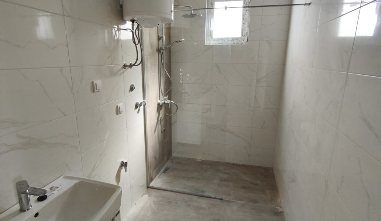 0-02-05-e2c46aef404d4adf99d1c03df514d850f8e799b6d79fe0baea013d927e587c89_56a02592a0eafcdb